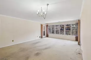 17 Mews Ln, South Orange, NJ 07079 - Photo 9