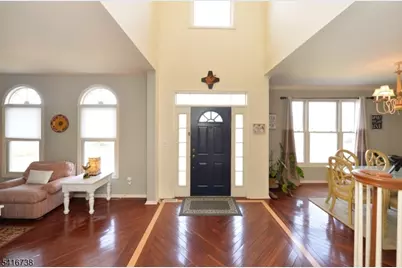 21 Split Rock Rd, North Haledon, NJ 07508 - Photo 3