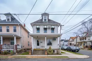 2 Wilson St, Phillipsburg, NJ 08865 - Photo 3