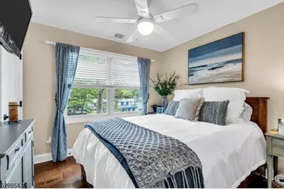 423A Lakeside Blvd, Hopatcong, NJ 07843 - Photo 29