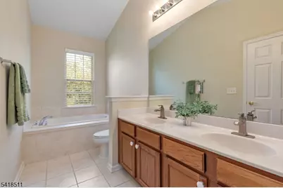 509 Deluca Rd, Belleville, NJ 07109 - Photo 25