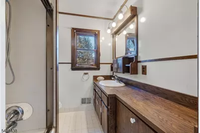 2240 Murray Ave, South Plainfield, NJ 07080 - Photo 19