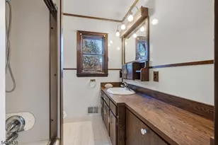 2240 Murray Ave, South Plainfield, NJ 07080 - Photo 19