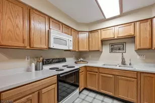 112 Cannella Way, Riverdale, NJ 07457 - Photo 11