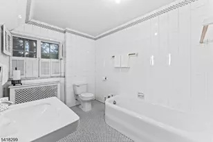 238 Elmwynd Dr, City Of Orange Twp., NJ 07050 - Photo 25