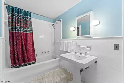 238 Elmwynd Dr, City Of Orange Twp., NJ 07050 - Photo 29