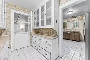 238 Elmwynd Dr, City Of Orange Twp., NJ 07050 - Photo 15