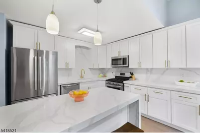 39 Carey Arthur Drive, Wayne, NJ 07470 - Photo 3