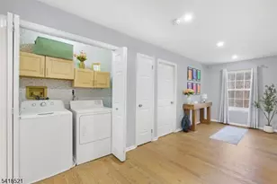 39 Carey Arthur Dr, Wayne, NJ 07470 - Photo 17