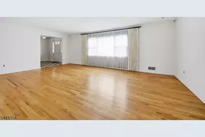 198 Lambert St, Cranford Township, NJ 07016 - Photo 5