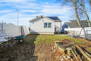 2397 Seymour Ave, Union Township, NJ 07083 - Photo 21