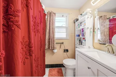 2397 Seymour Ave, Union Township, NJ 07083 - Photo 11