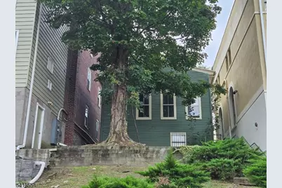 325 Front St, Belvidere, NJ 07823 - Photo 11