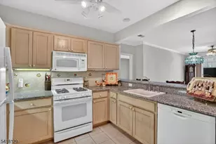 2205 Clinton Ln, Rockaway Township, NJ 07866 - Photo 5