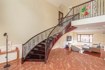 35 Waughaw Rd, Montville Township, NJ 07082 - Photo 19