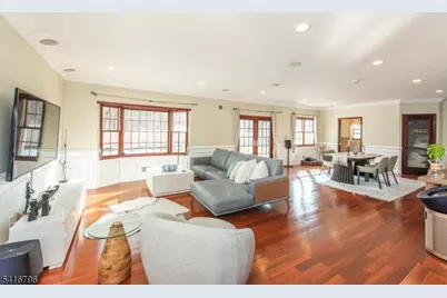 35 Waughaw Rd, Montville Township, NJ 07082 - Photo 17