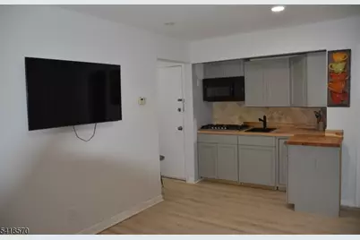 9052 New York Ave #1B, North Bergen Twp., NJ 07047 - Photo 5