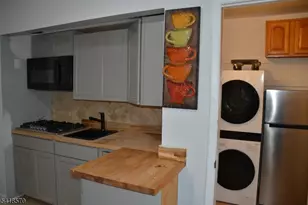 9052 New York Ave, North Bergen Twp., NJ 07047 - Photo 9