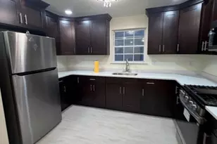 75 S Harrison St, East Orange, NJ 07018 - Photo 3