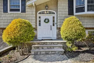 27 Borman Dr, Wanaque, NJ 07465 - Photo 3