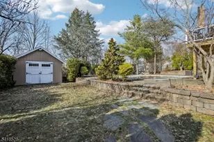 27 Borman Dr, Wanaque, NJ 07465 - Photo 39