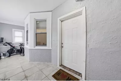 124 Washington Ave, Irvington, NJ 07111 - Photo 3