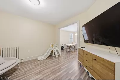 124 Washington Ave, Irvington, NJ 07111 - Photo 7