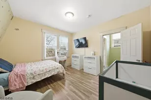 124 Washington Ave, Irvington, NJ 07111 - Photo 21