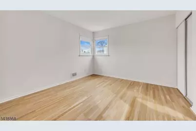 1329 Raritan Ave, Manville, NJ 08835 - Photo 9