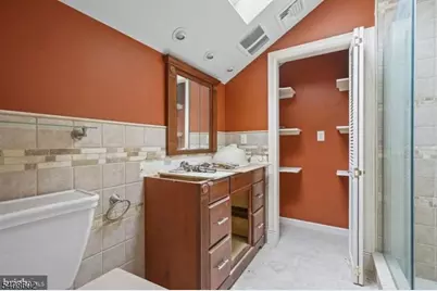 72 Francisco Ave, Little Falls Township, NJ 07424 - Photo 17