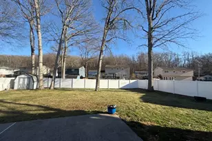 10 Downstream Dr, Mount Olive, NJ 07836 - Photo 3