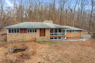 42 Stouts Rd, Montgomery Township, NJ 08558 - Photo 3