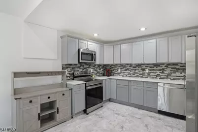 208 Annisquam Rd, Vernon, NJ 07422 - Photo 29