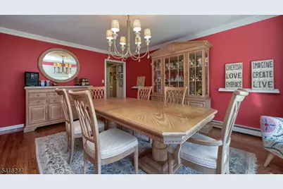 6 Brentwood Ct, Wayne Twp., NJ 07470 - Photo 11