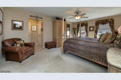 6 Brentwood Ct, Wayne Twp., NJ 07470 - Photo 23