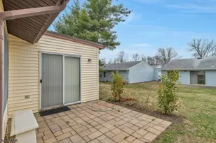 120B Ironwood Plaza, Monroe Township, NJ 08831 - Photo 23