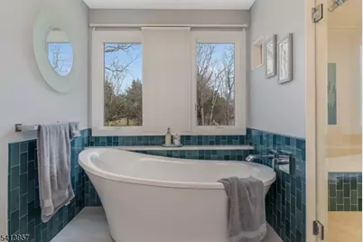 4 Cheshire Ct, Clinton Township, NJ 08833 - Photo 25