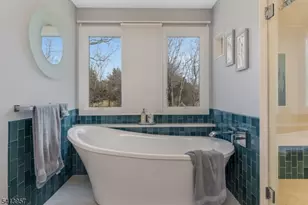 4 Cheshire Ct, Clinton Township, NJ 08833 - Photo 25