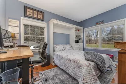 4 Cheshire Ct, Clinton Township, NJ 08833 - Photo 17