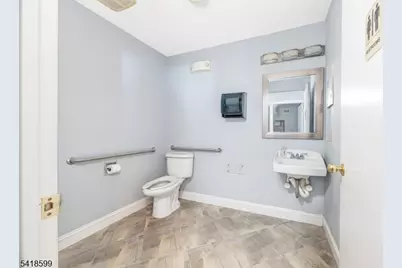 137 S Rutherford Ave, Franklin, NJ 07416 - Photo 9