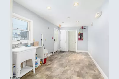 137 S Rutherford Ave, Franklin, NJ 07416 - Photo 17