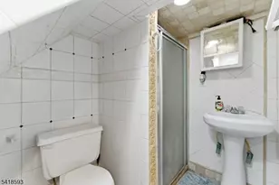 219 Hollywood Ave, Hillside, NJ 07205 - Photo 25