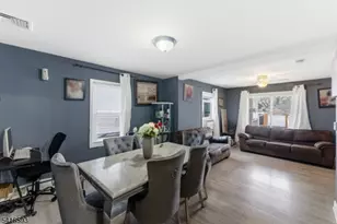 219 Hollywood Ave, Hillside, NJ 07205 - Photo 15