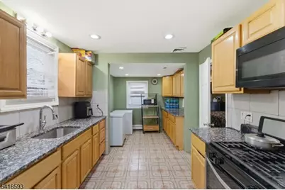 219 Hollywood Ave, Hillside, NJ 07205 - Photo 9