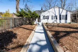 52 Broadway, West Milford, NJ 07480 - Photo 3