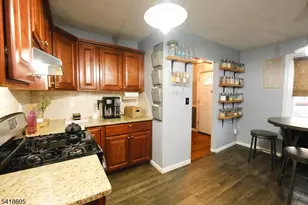 534 Monmouth Ave, Linden, NJ 07036 - Photo 9