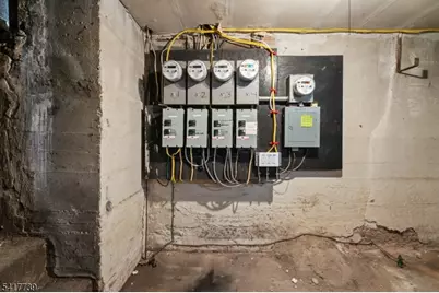 94 Center St, Clifton, NJ 07011 - Photo 31