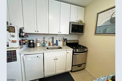 48-50 Elm St Unit #D, Morristown, NJ 07960 - Photo 3