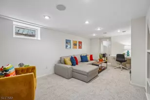 23 Mt Vernon Rd, Montclair, NJ 07043 - Photo 39