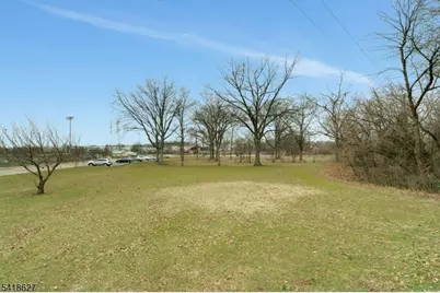 779 Riverside Ave #104, Lyndhurst Township, NJ 07071 - Photo 23